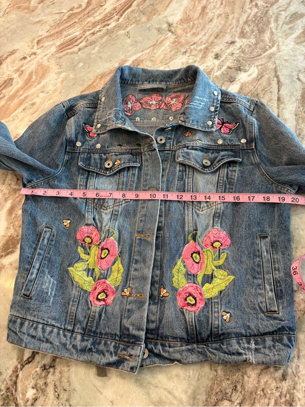 Festival Denim Jean Jacket Full Embroidered Flower Bees Studs Medium - Picture 6 of 15